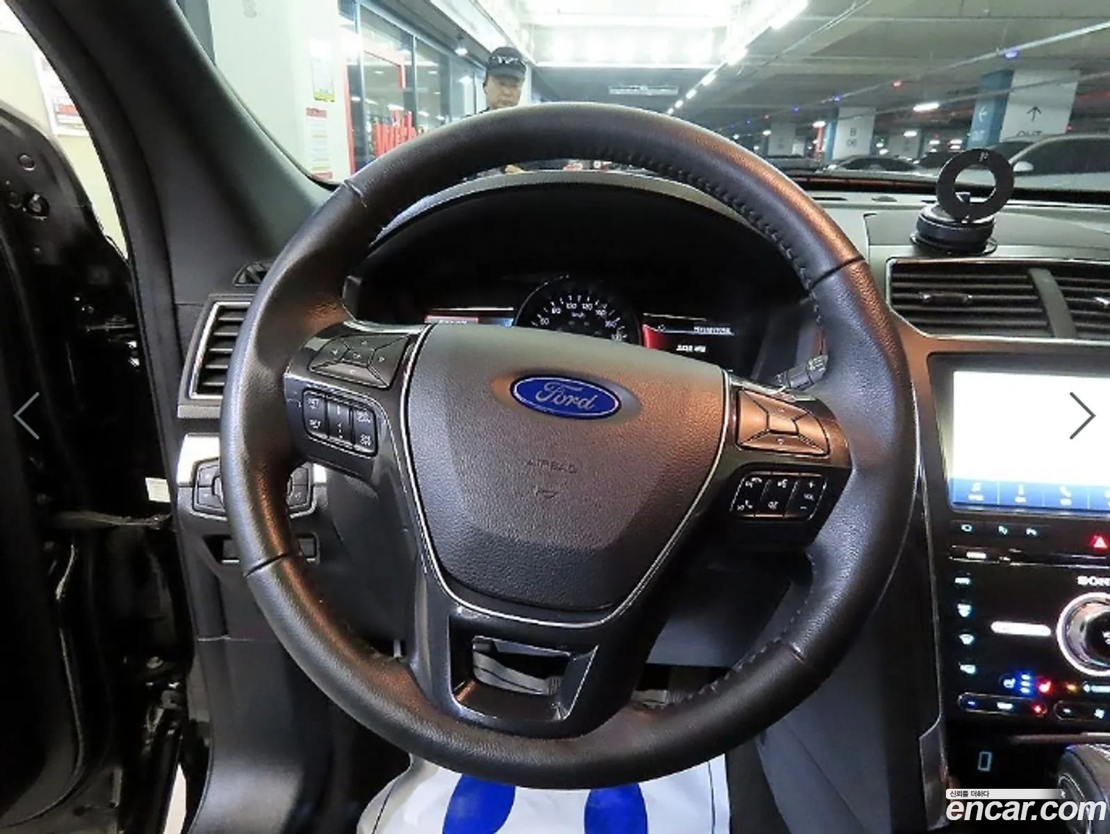 Ford Explorer 2018 — 8