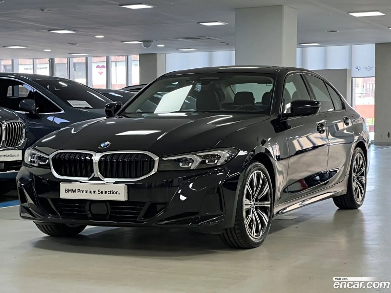 BMW 3 Series 2025 — 13