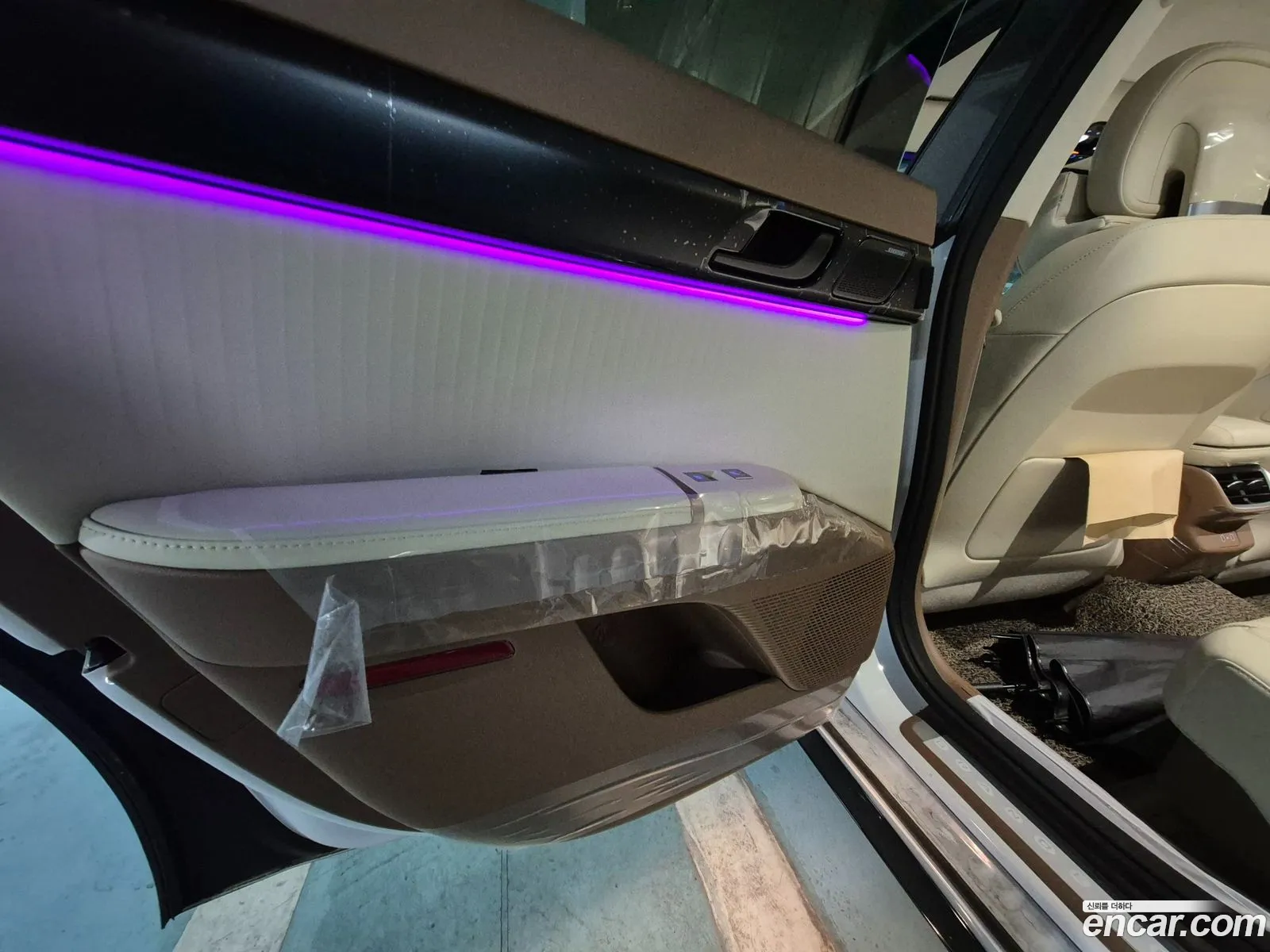 Hyundai Grandeur Hybrid 2023 — 15