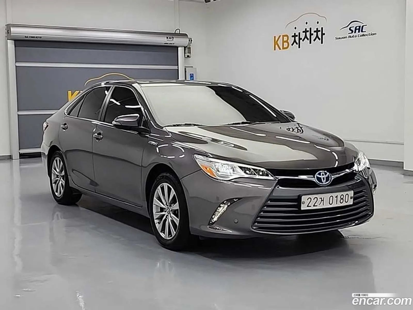 Toyota Camry 2016 — 11