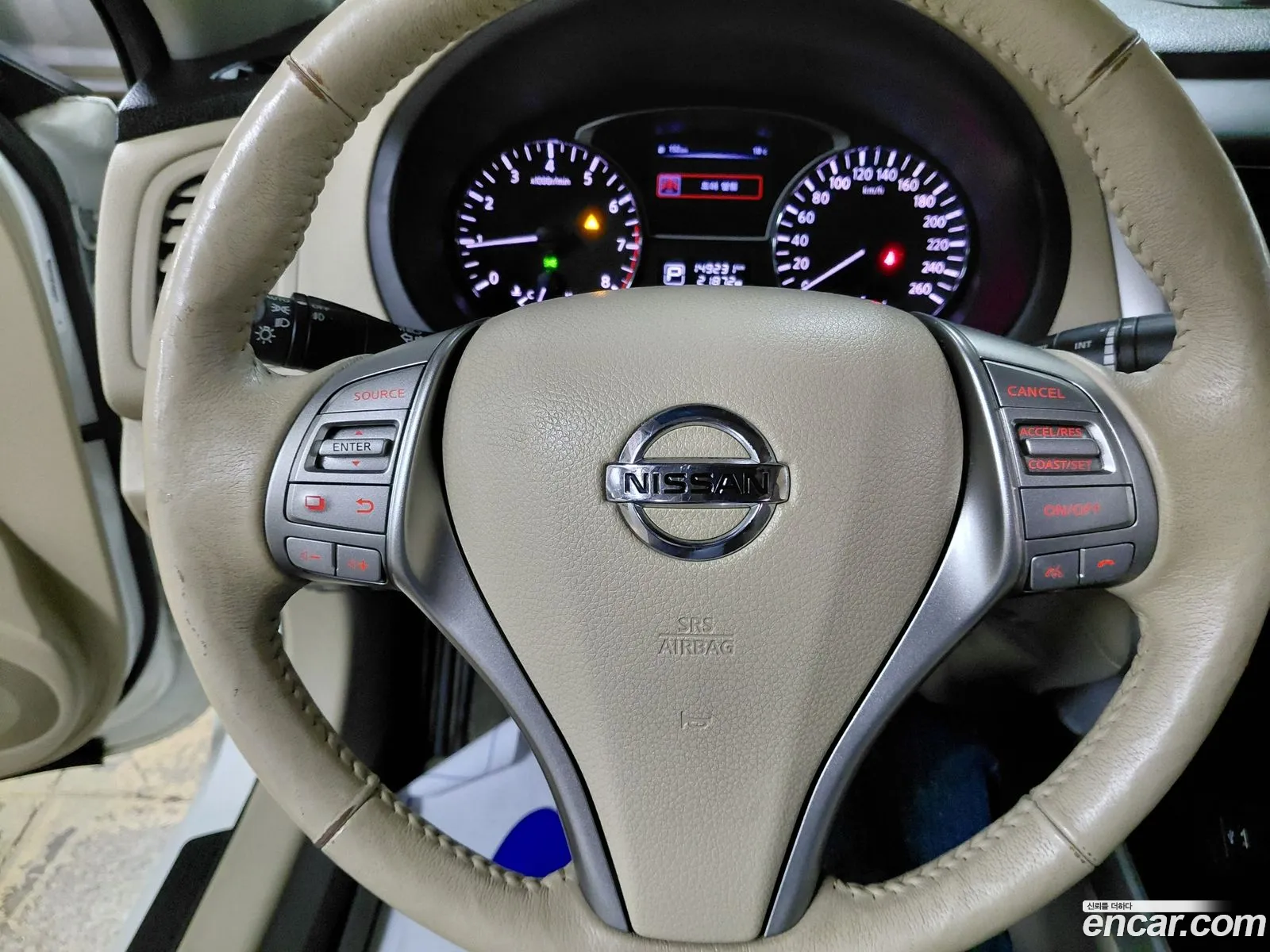 Nissan Altima 2014 — 16