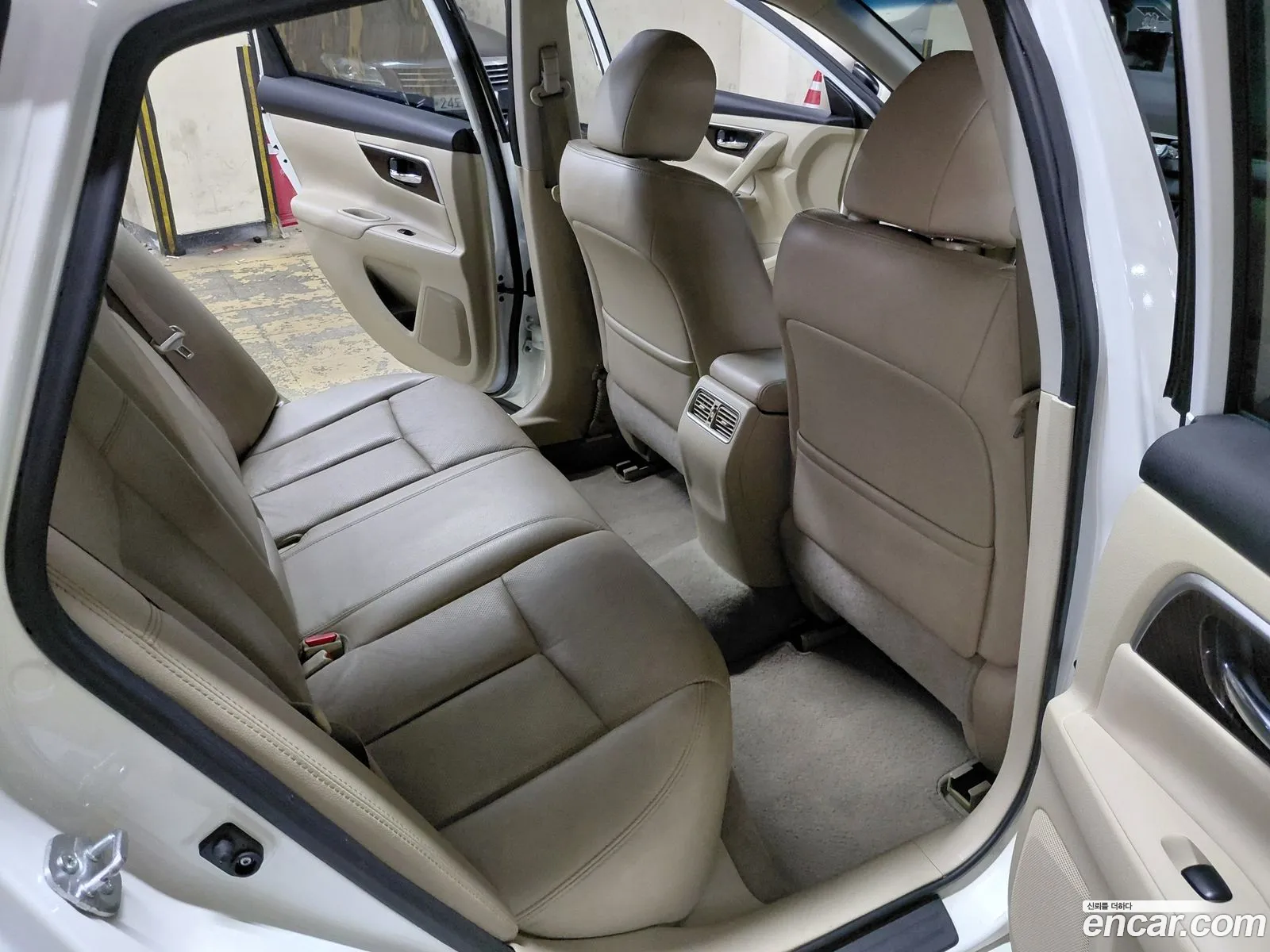 Nissan Altima 2014 — 10