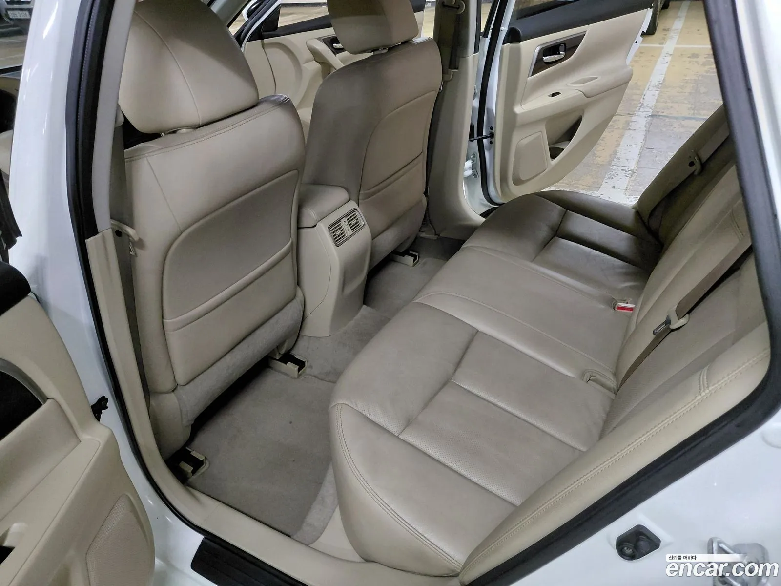 Nissan Altima 2014 — 12