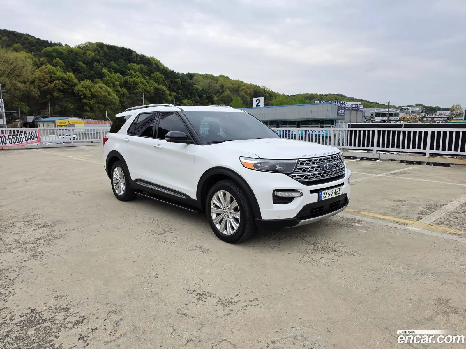 Ford Explorer 6th Gen 2021 — 19