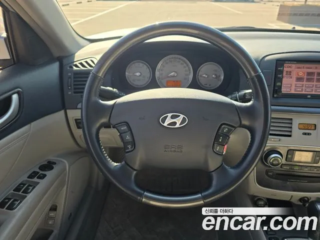 Hyundai NF Sonata