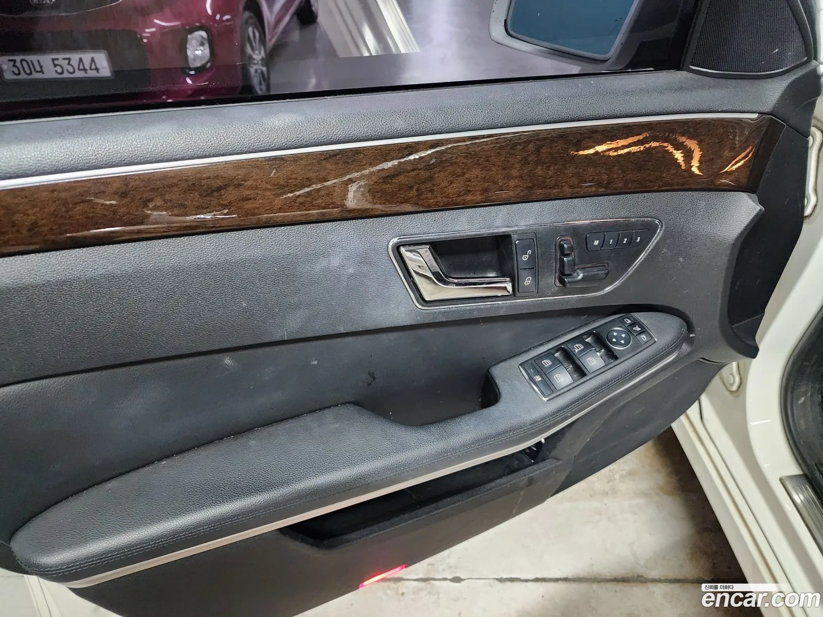 Mercedes-Benz E-Class W212 2011 — 11