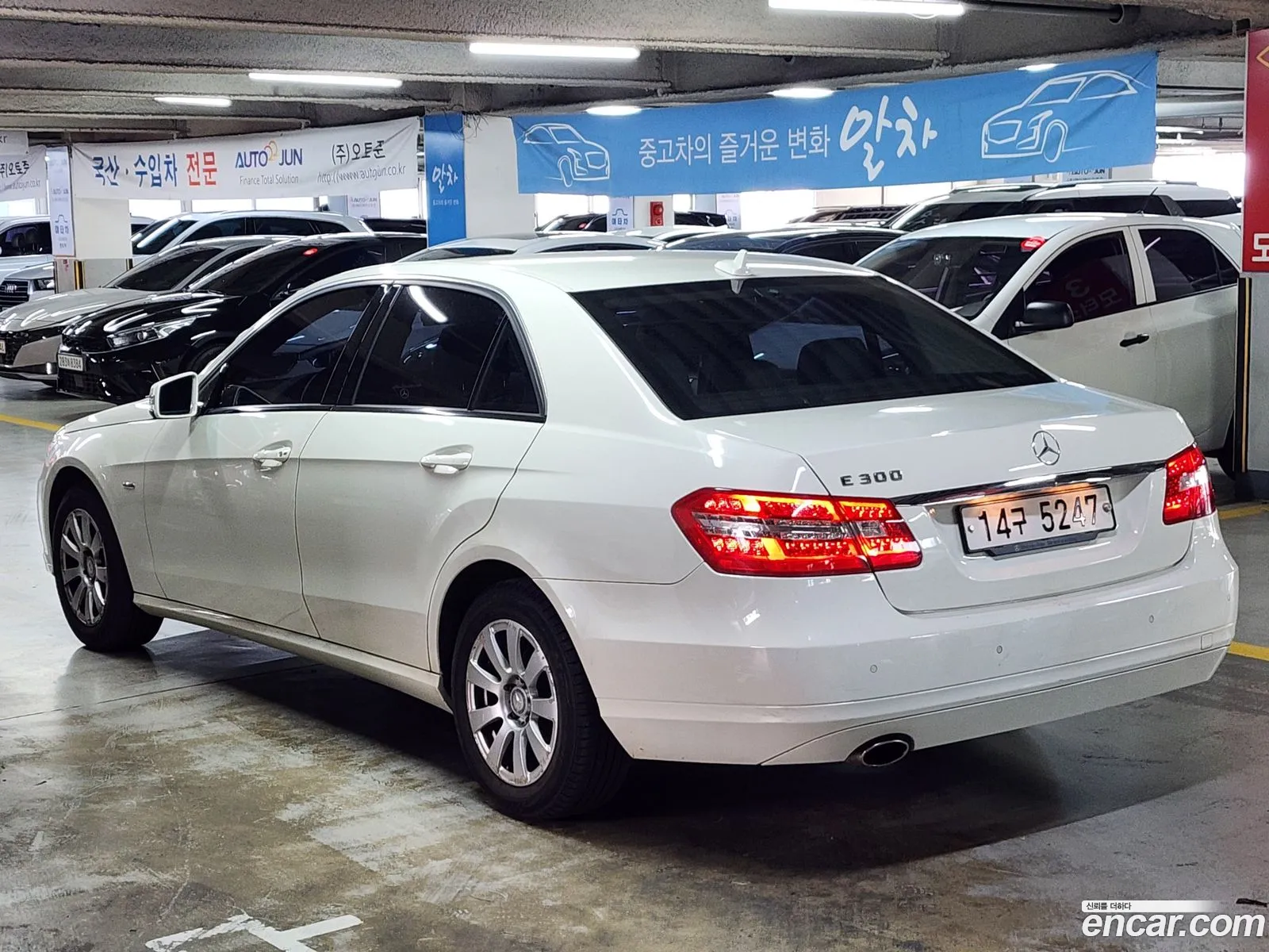 Mercedes-Benz E-Class W212 2011 — 6