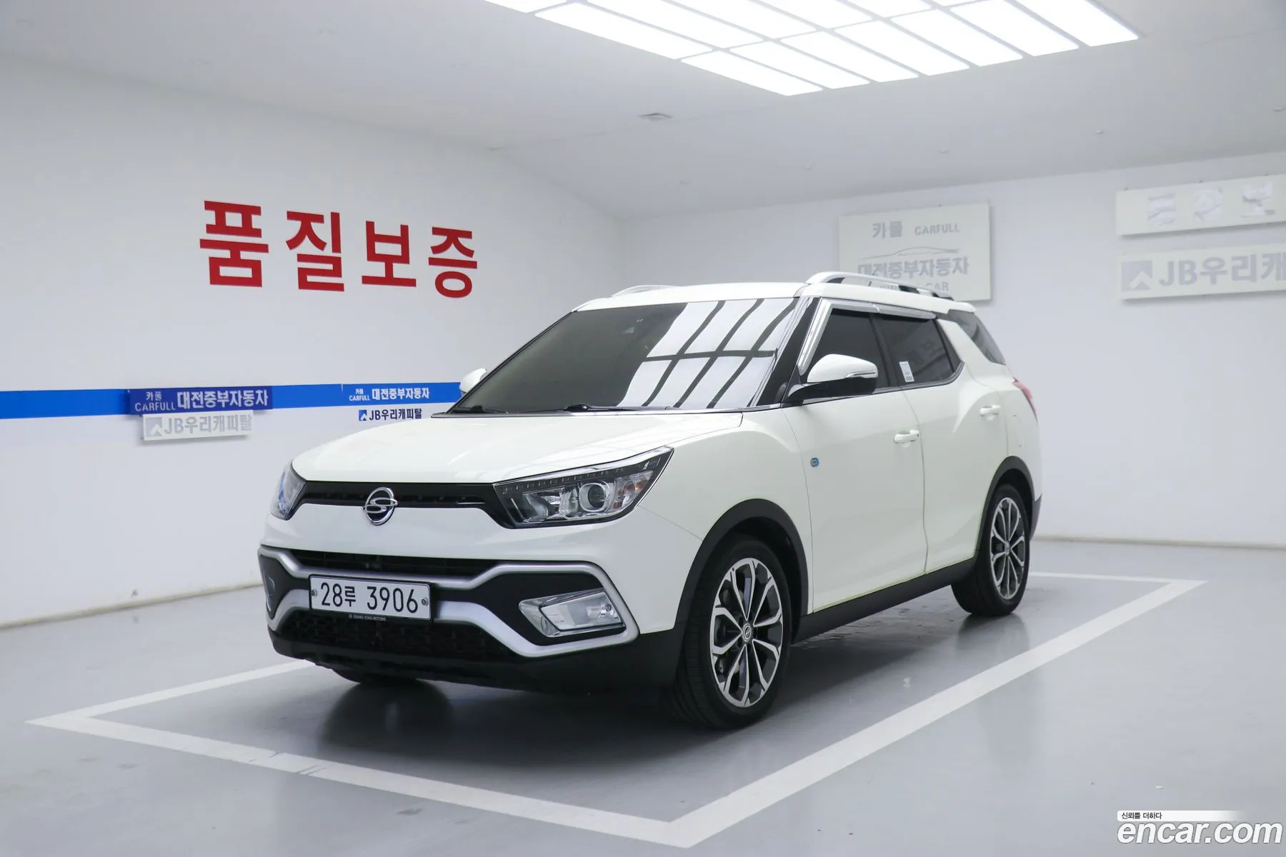 KG Mobility (SsangYong) Tivoli Air 2017 — 3