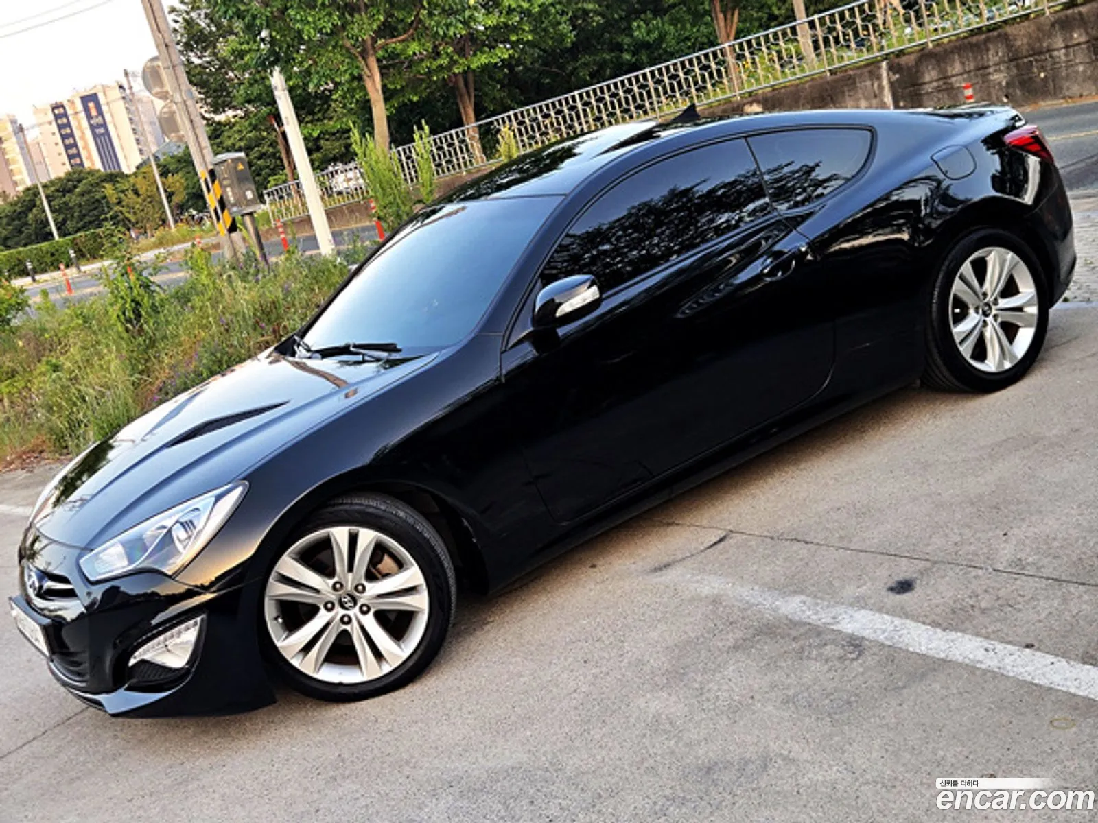 Hyundai Genesis Coupe 2010 — 6