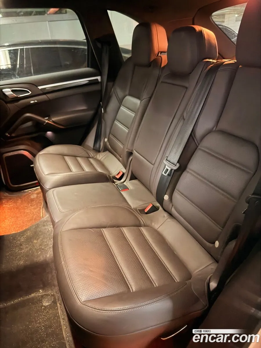 Porsche Cayenne 2013 — 14