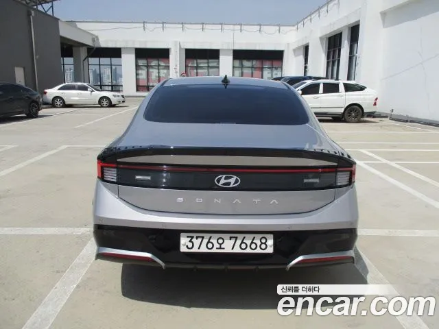 Hyundai Sonata the Edge 2026 — 3