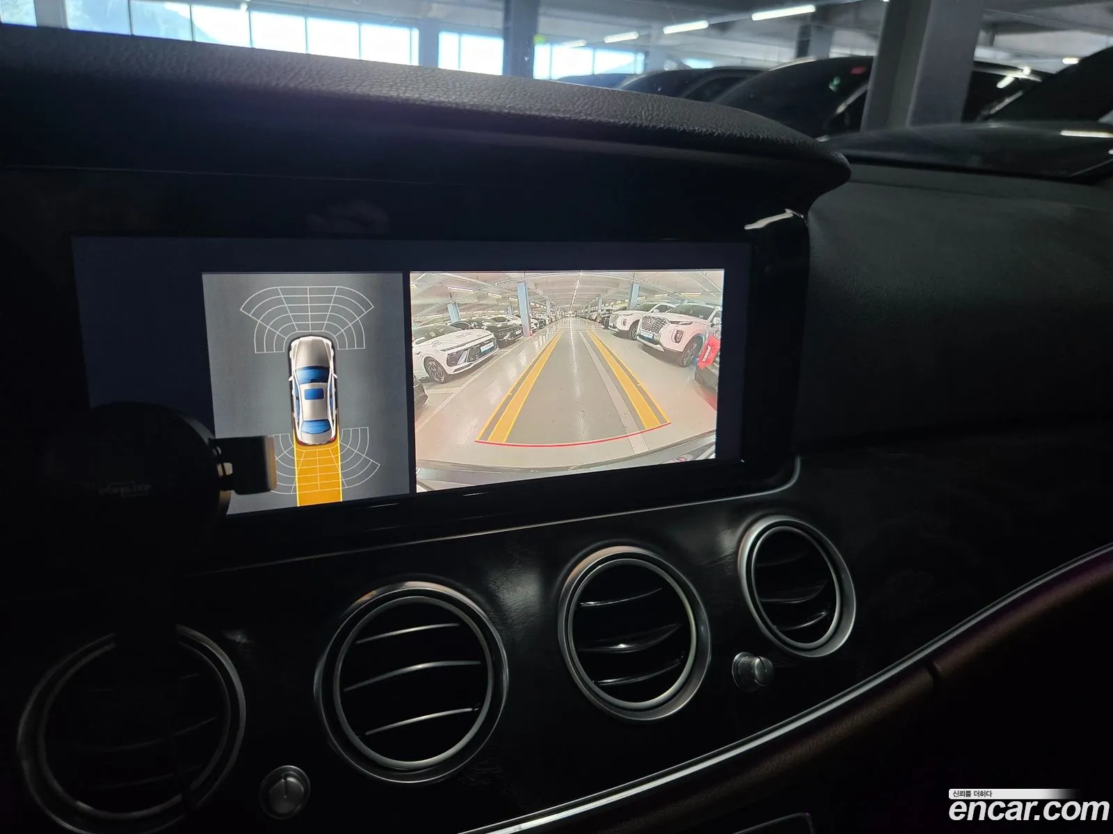 Mercedes-Benz E-Class W213 2018 — 15