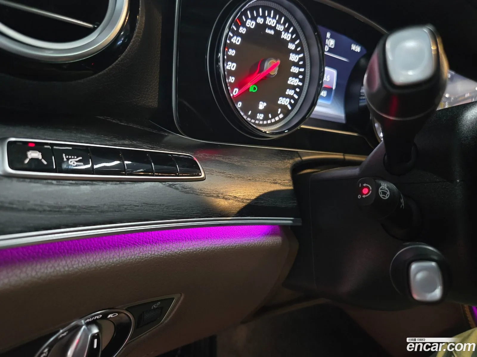 Mercedes-Benz E-Class W213 2018 — 3