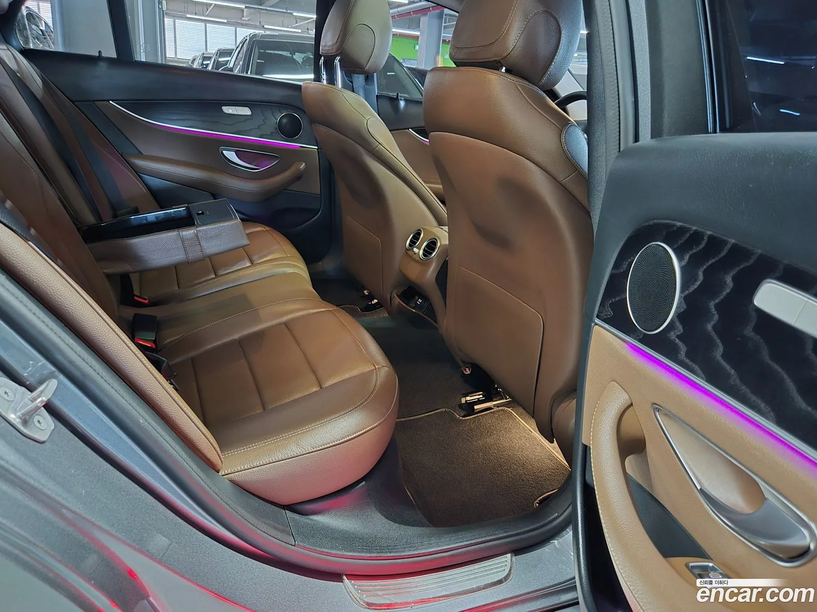 Mercedes-Benz E-Class W213 2018 — 16