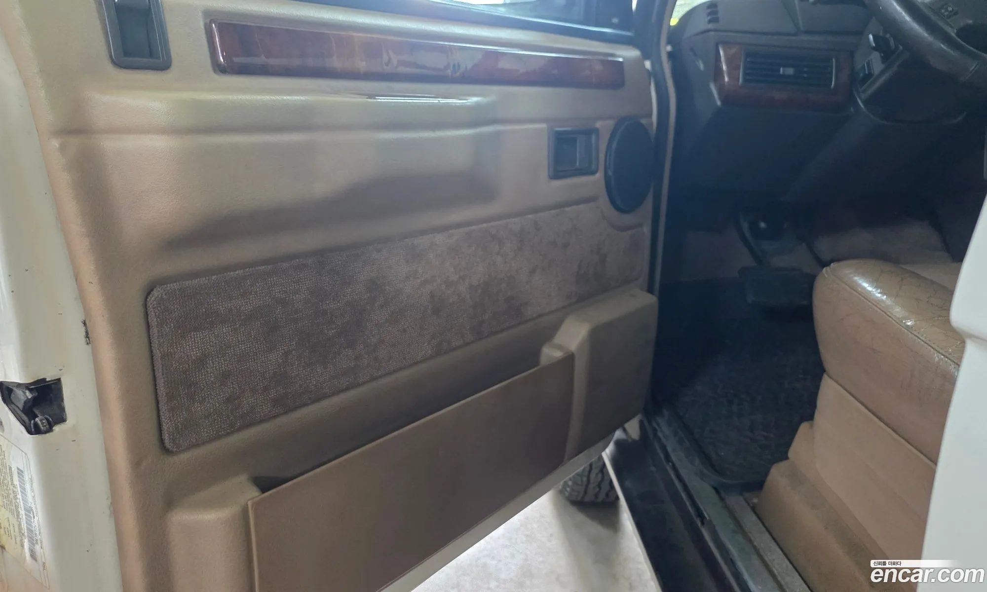 Land Rover Range Rover 2024 — 9