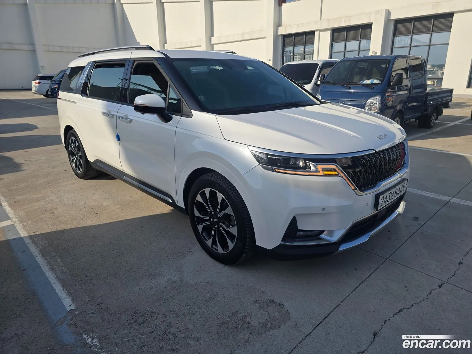 Kia Carnival 2021 — 2
