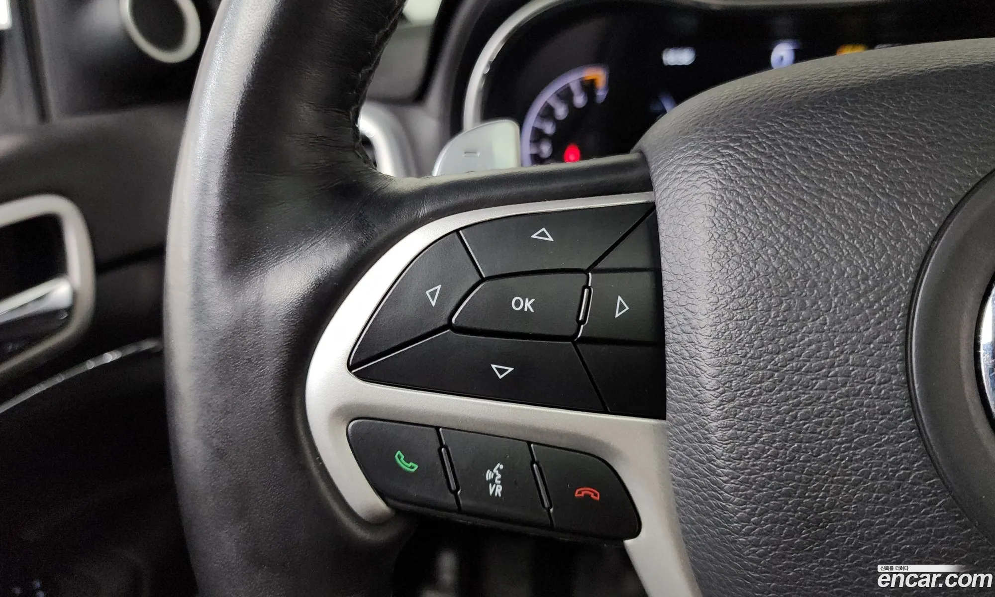 Jeep Grand Cherokee 2021 — 11