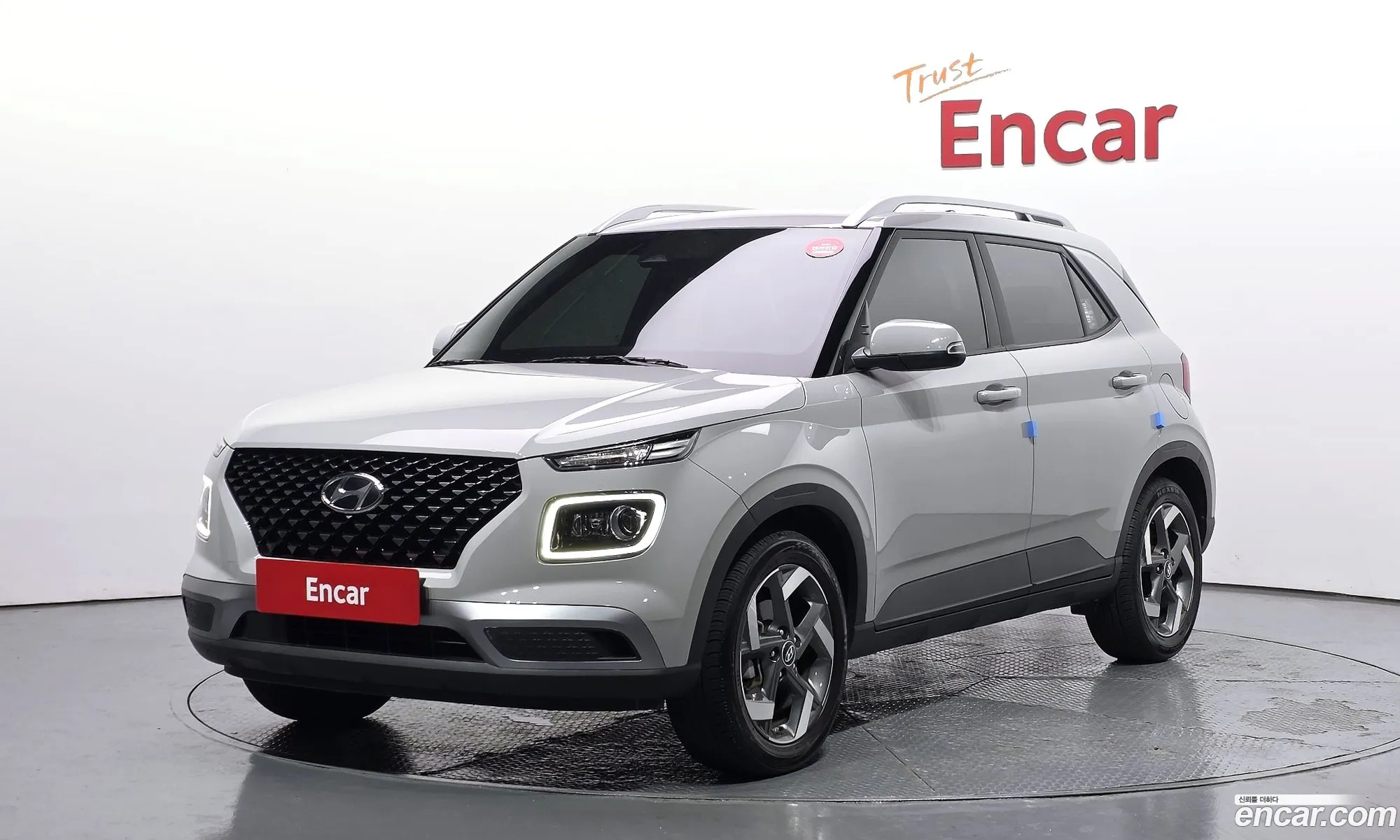 Hyundai Venue 2024 — 16