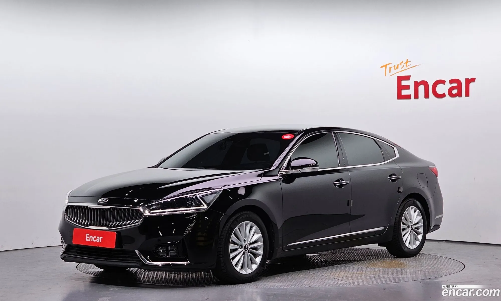 Kia K7 2019 — 3