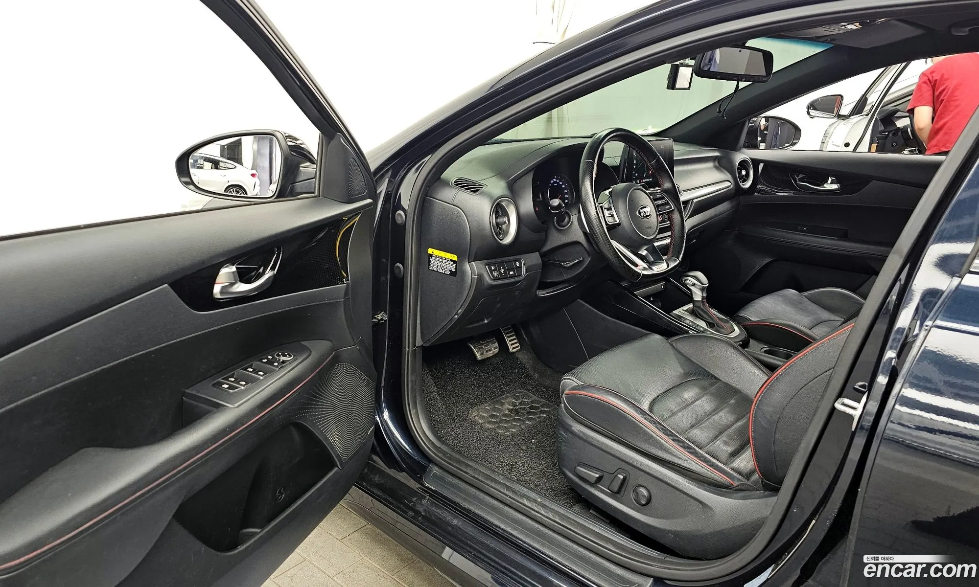 Kia K3 2018 — 16