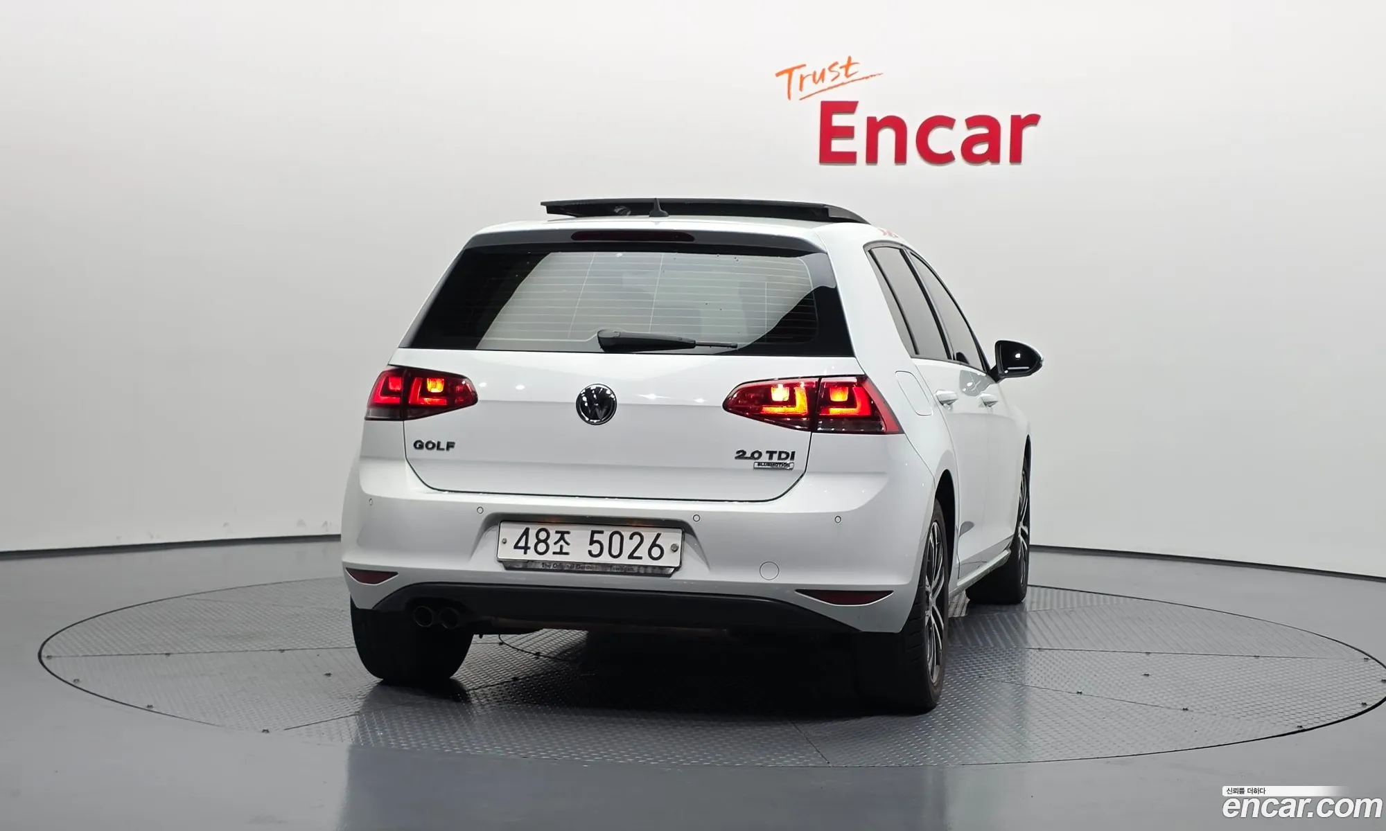 Volkswagen Golf 7th Gen 2015 — 3