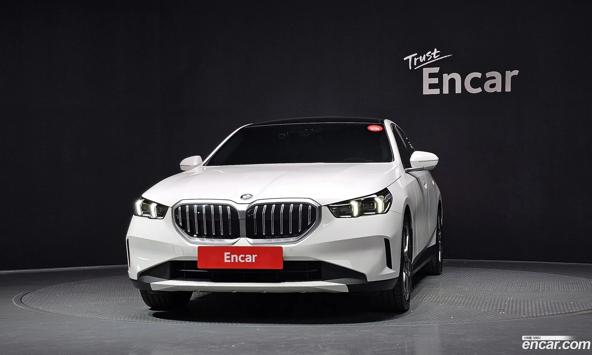 BMW 5 Series 2024 — 10
