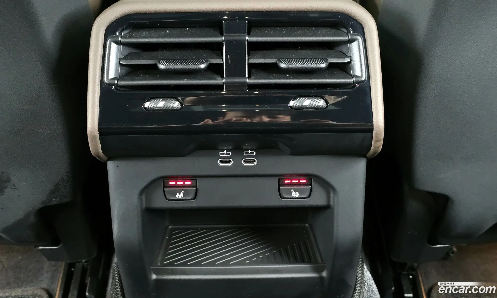 BMW 5 Series 2024 — 32