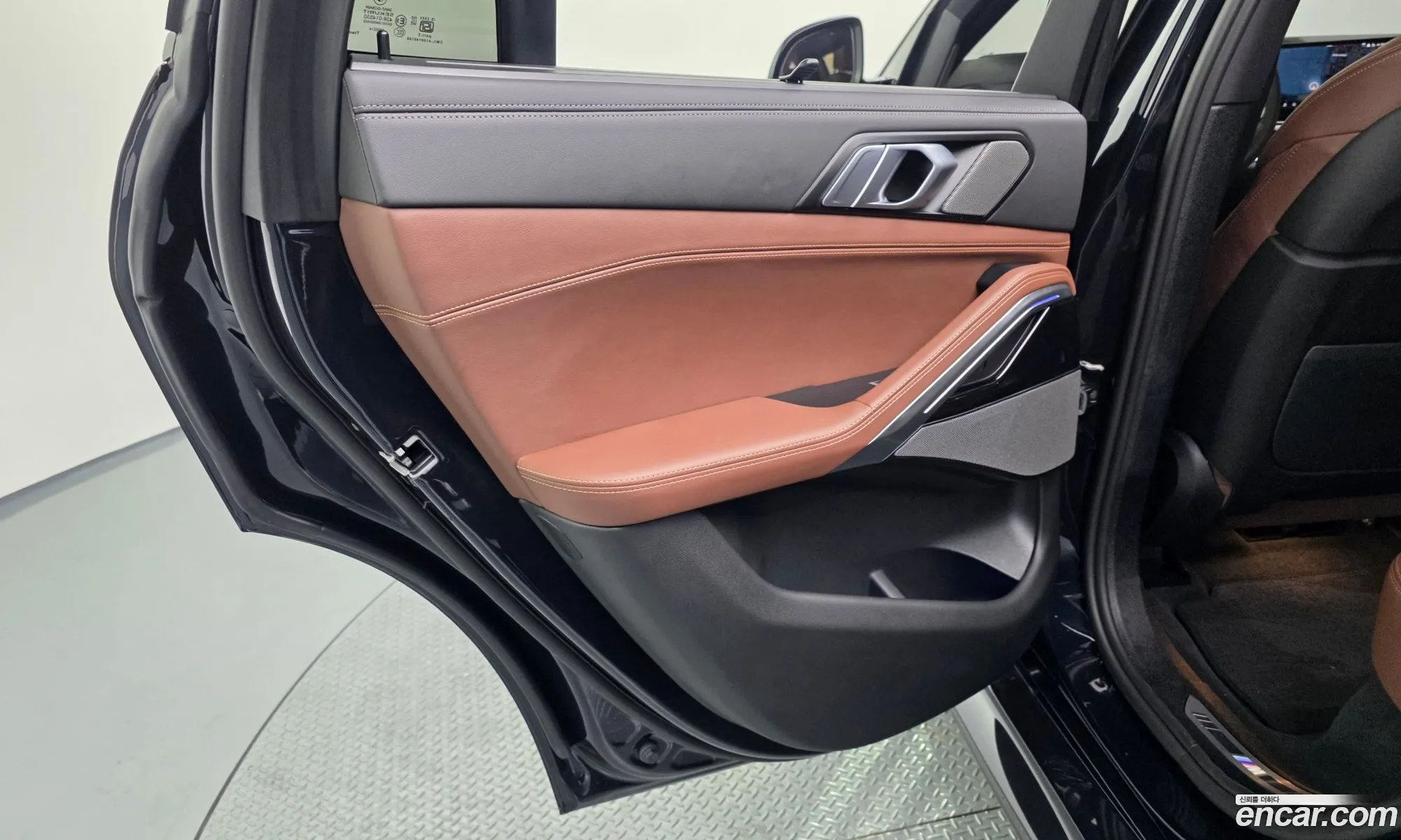 BMW X6 2025 WBA31EX07S9089428 — 7