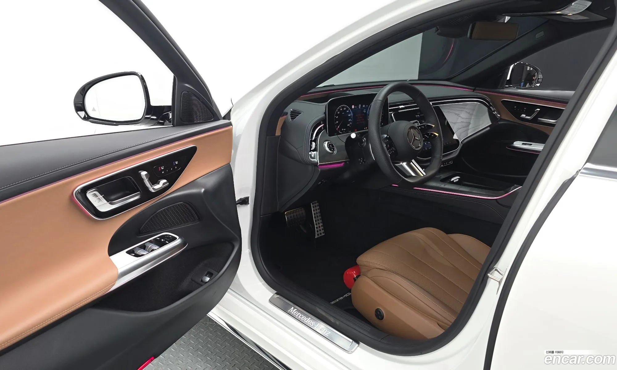 Mercedes-Benz E-Class W214 2025 — 25