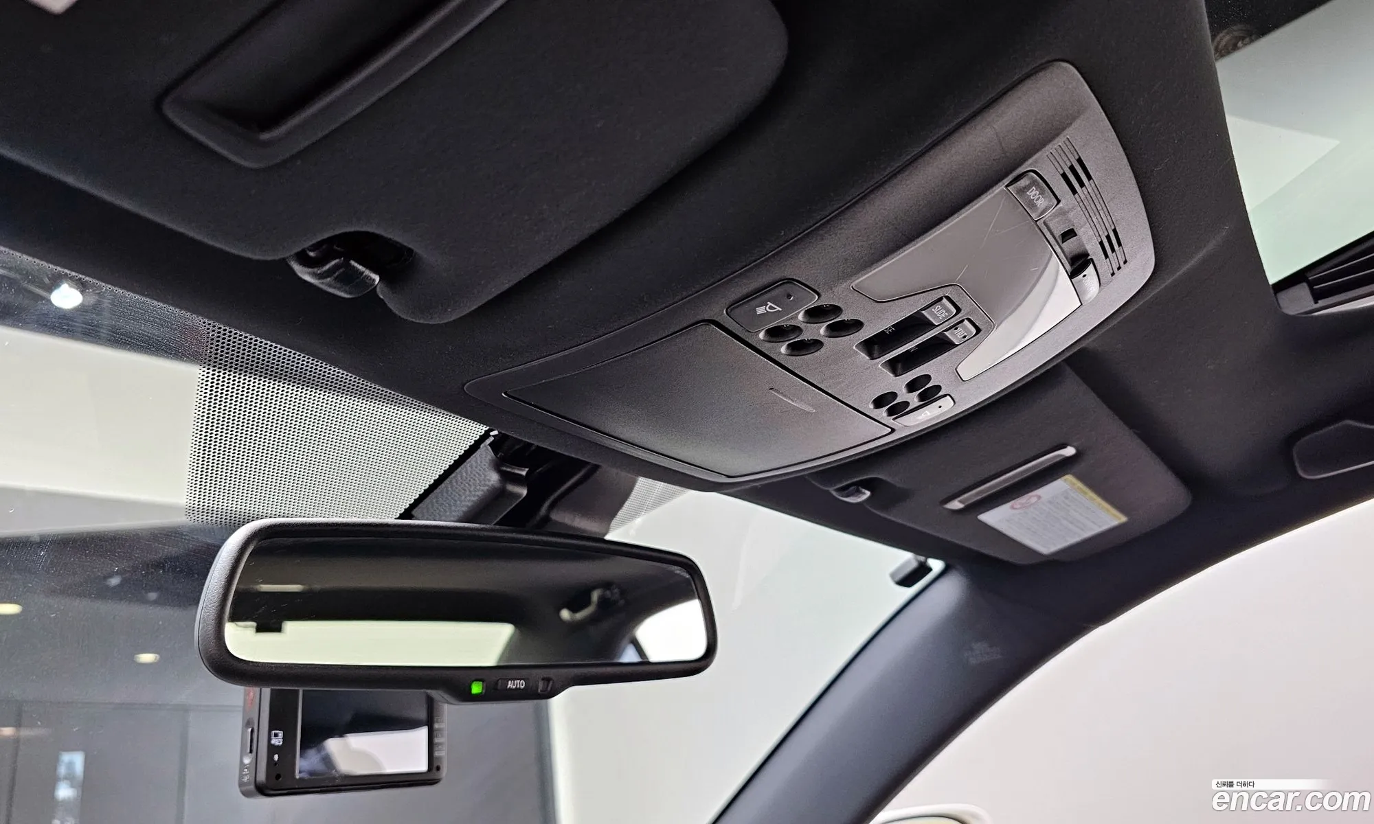 Lexus IS250 2010 — 13
