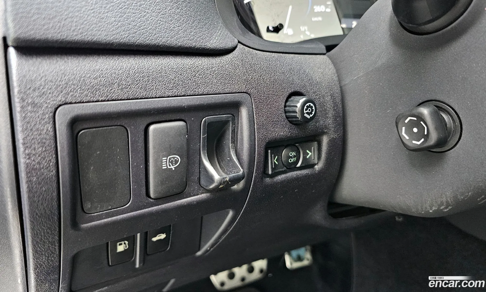 Lexus IS250 2010 — 9