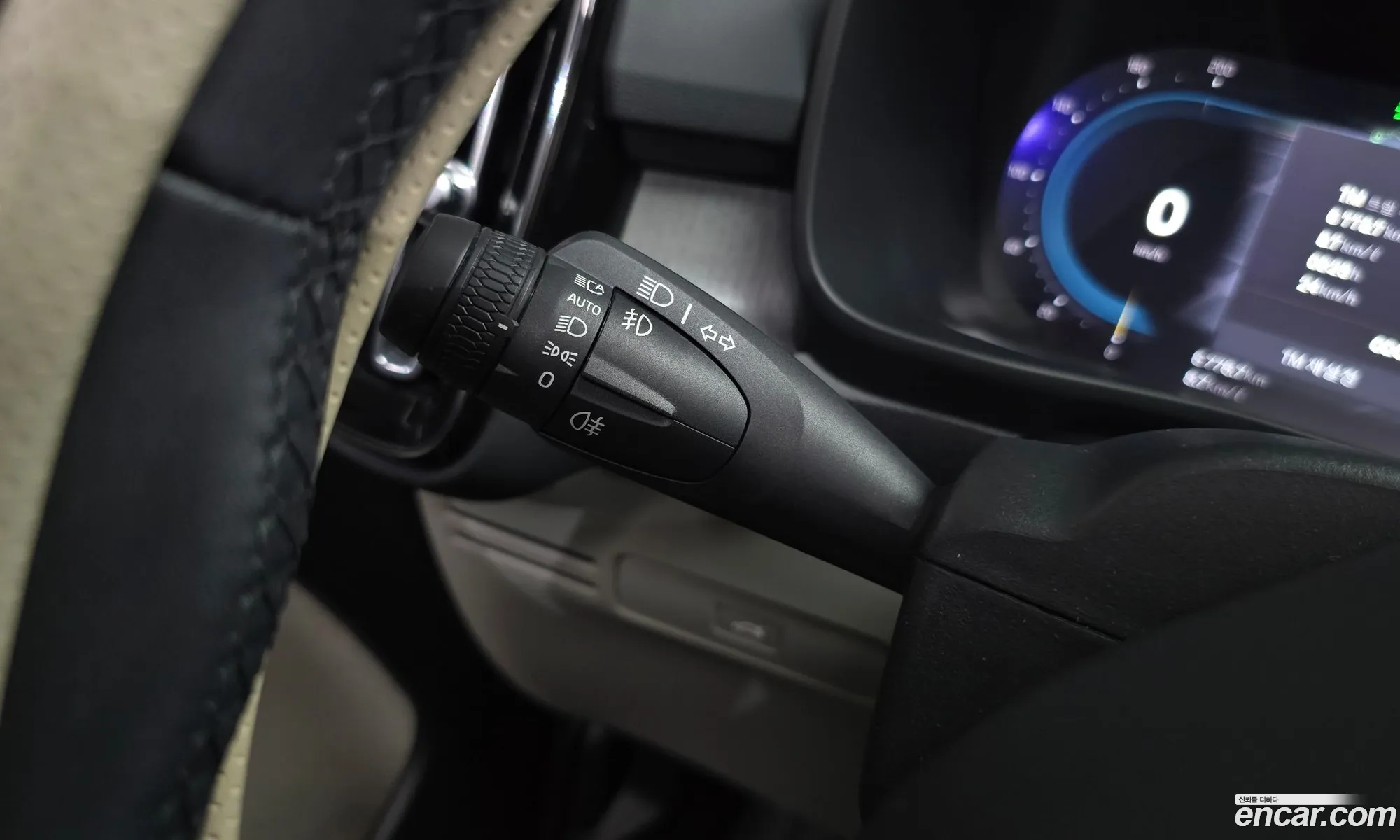 Volvo XC40 2022 — 3
