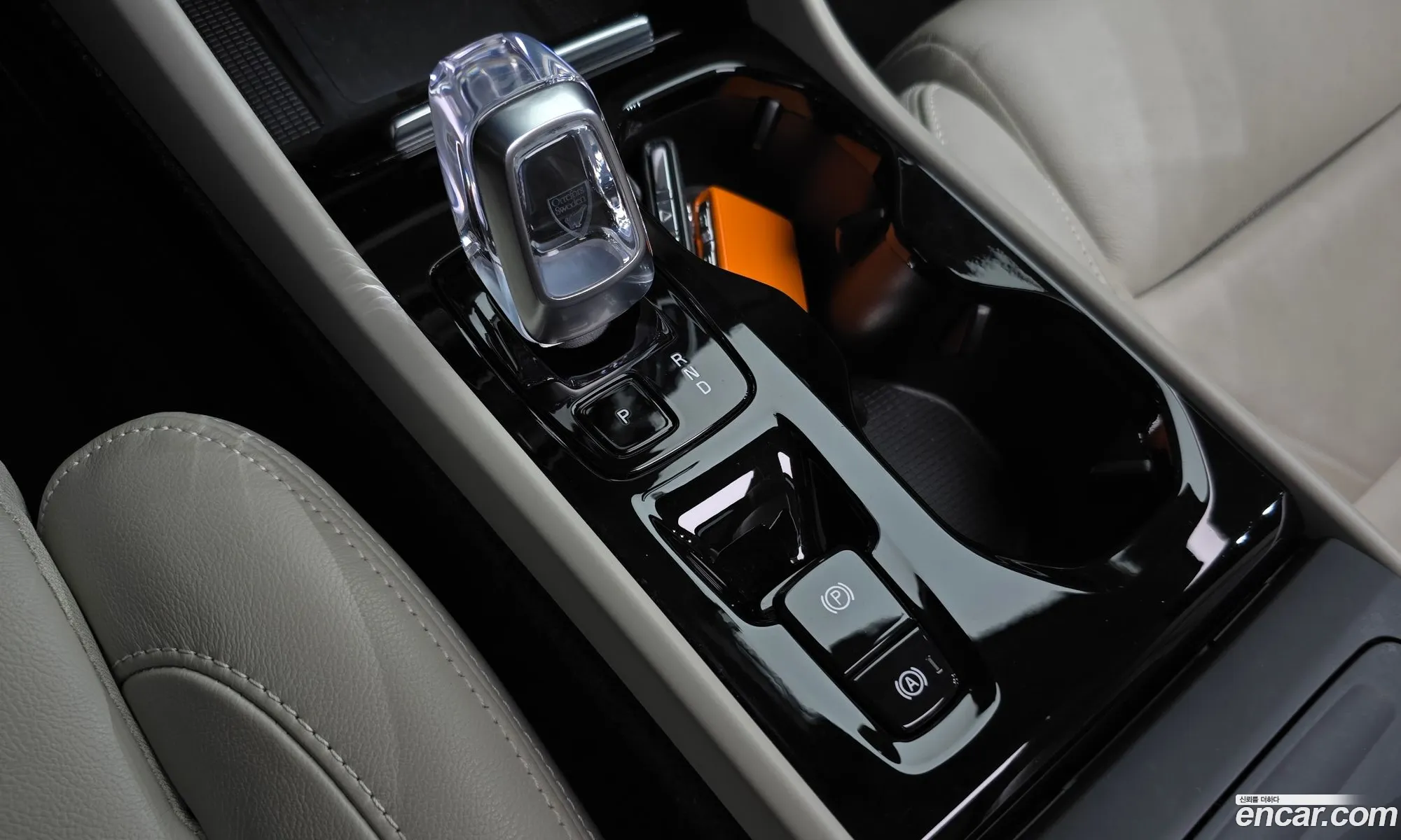 Volvo XC40 2022 — 19