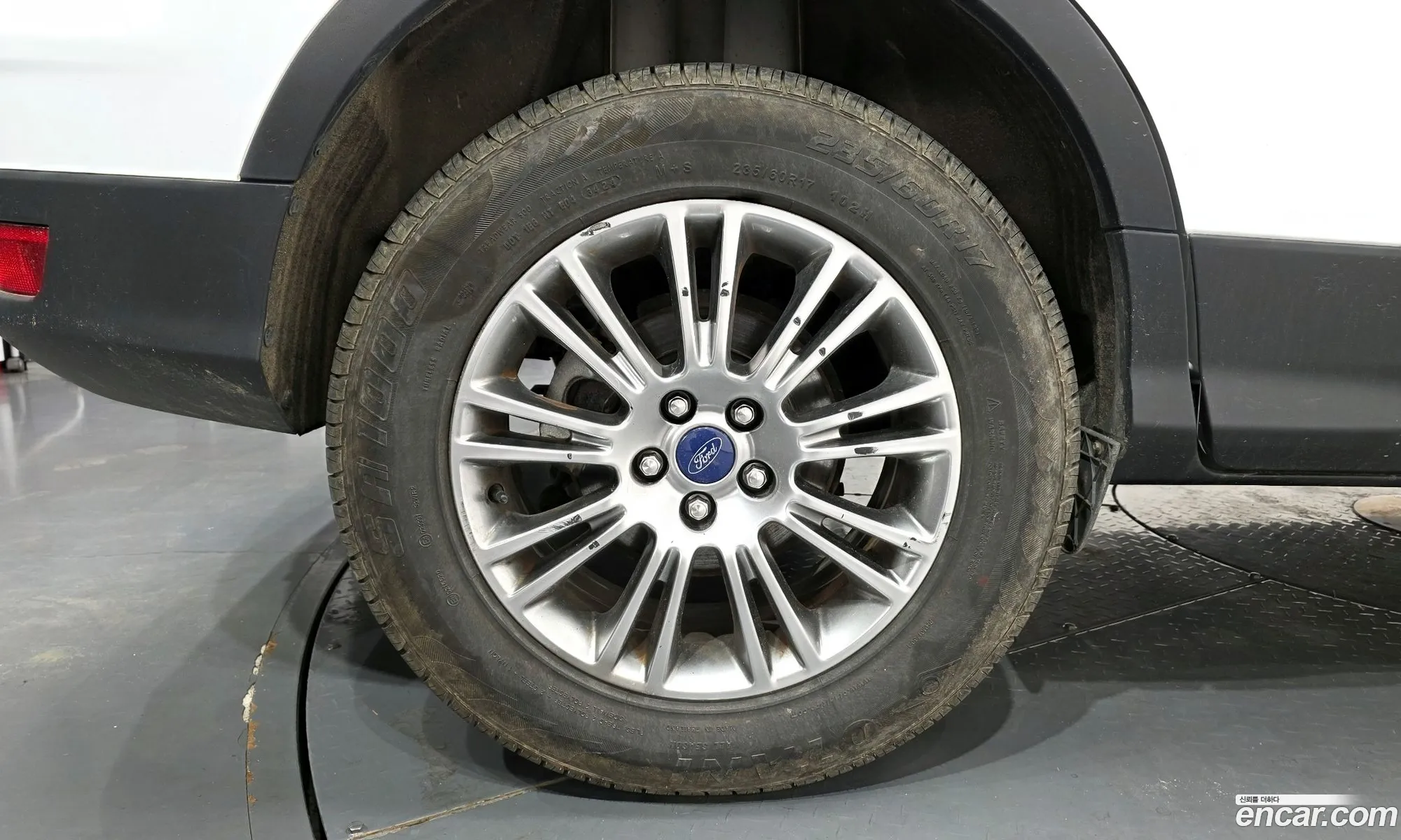 Ford Kuga 2016 WF0AXXWPMGGB49235 — 8