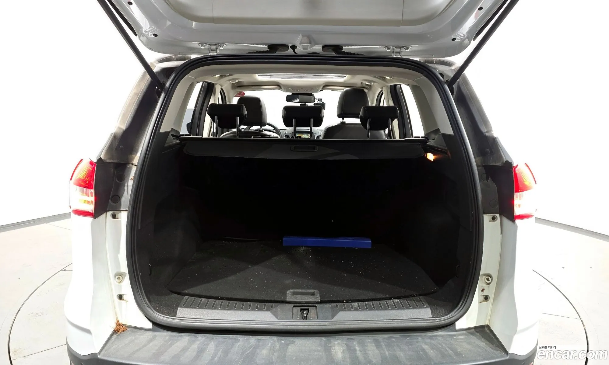 Ford Kuga 2016 WF0AXXWPMGGB49235 — 9