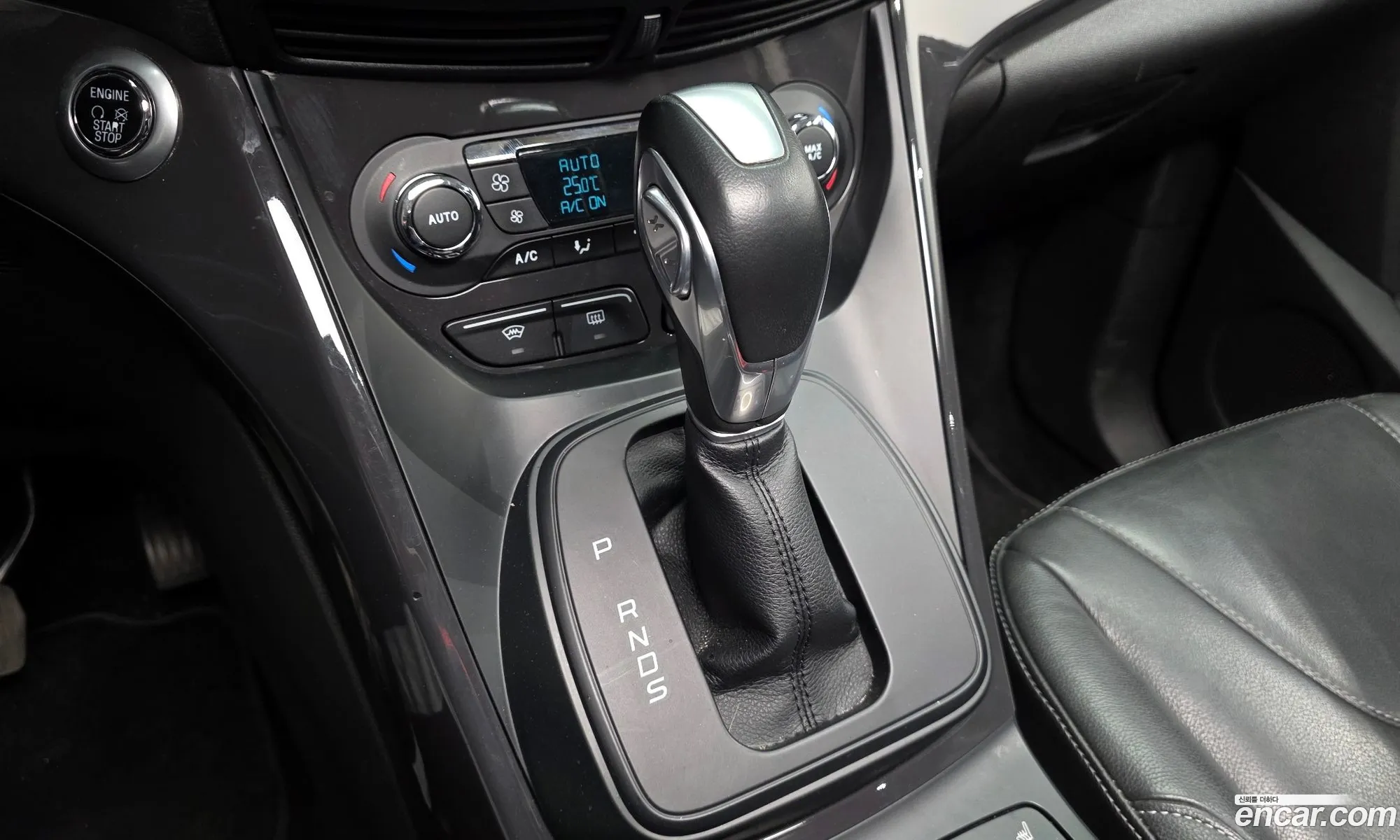 Ford Kuga 2016 WF0AXXWPMGGB56662 — 9