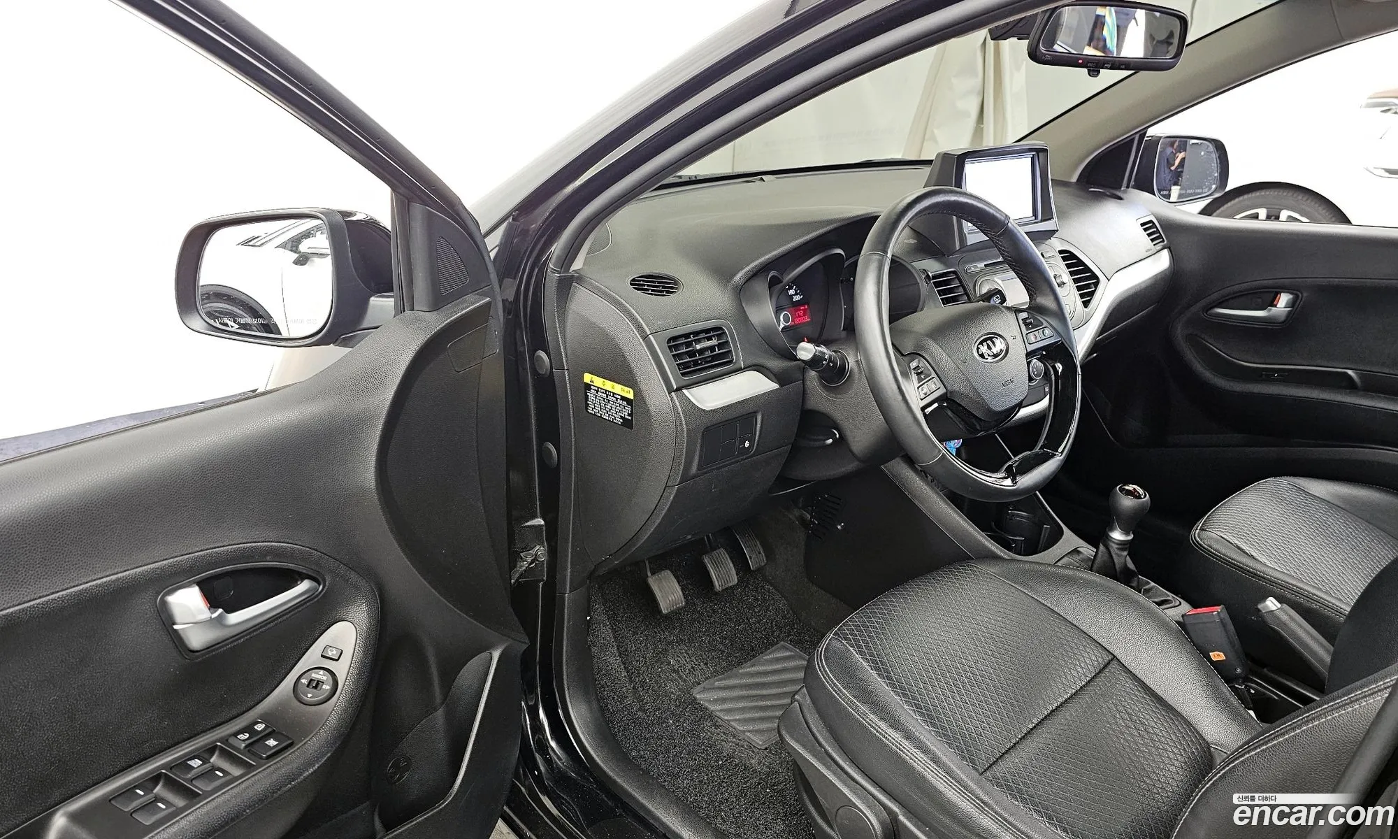 Kia Morning 2013 KNABX511ADT603014 — 8