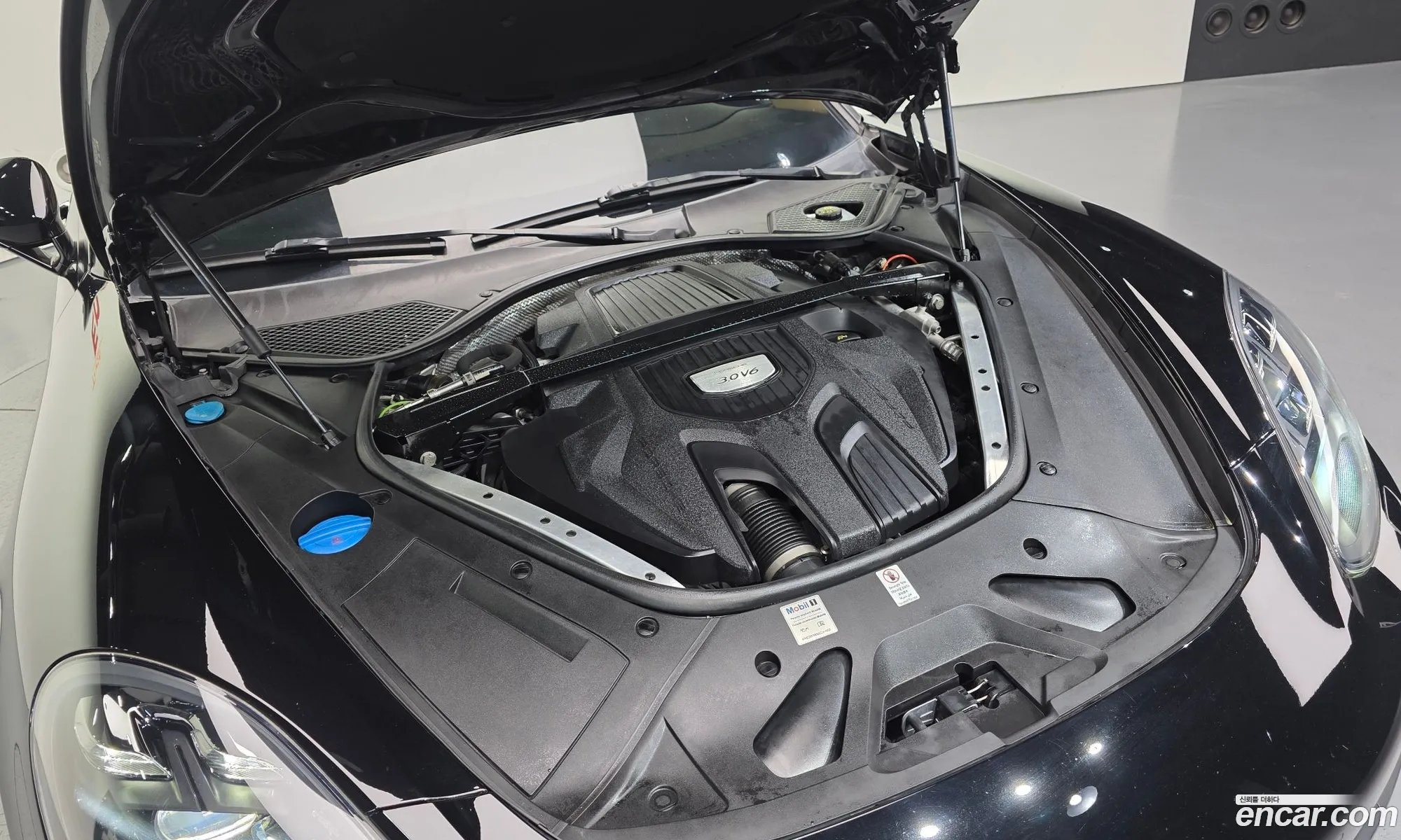 Porsche Panamera 2018 WP0AA2973JL104673 — 4
