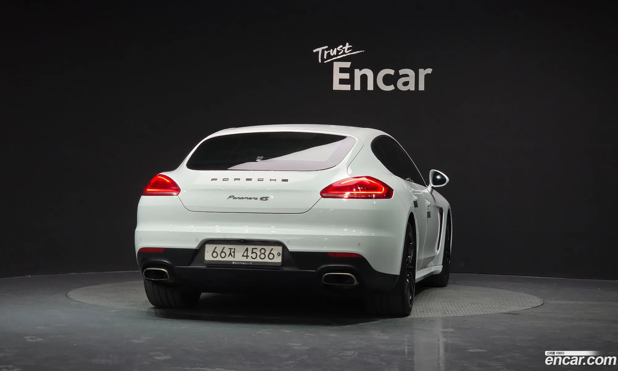 Porsche Panamera 2014 WP0AA297111111111 — 7