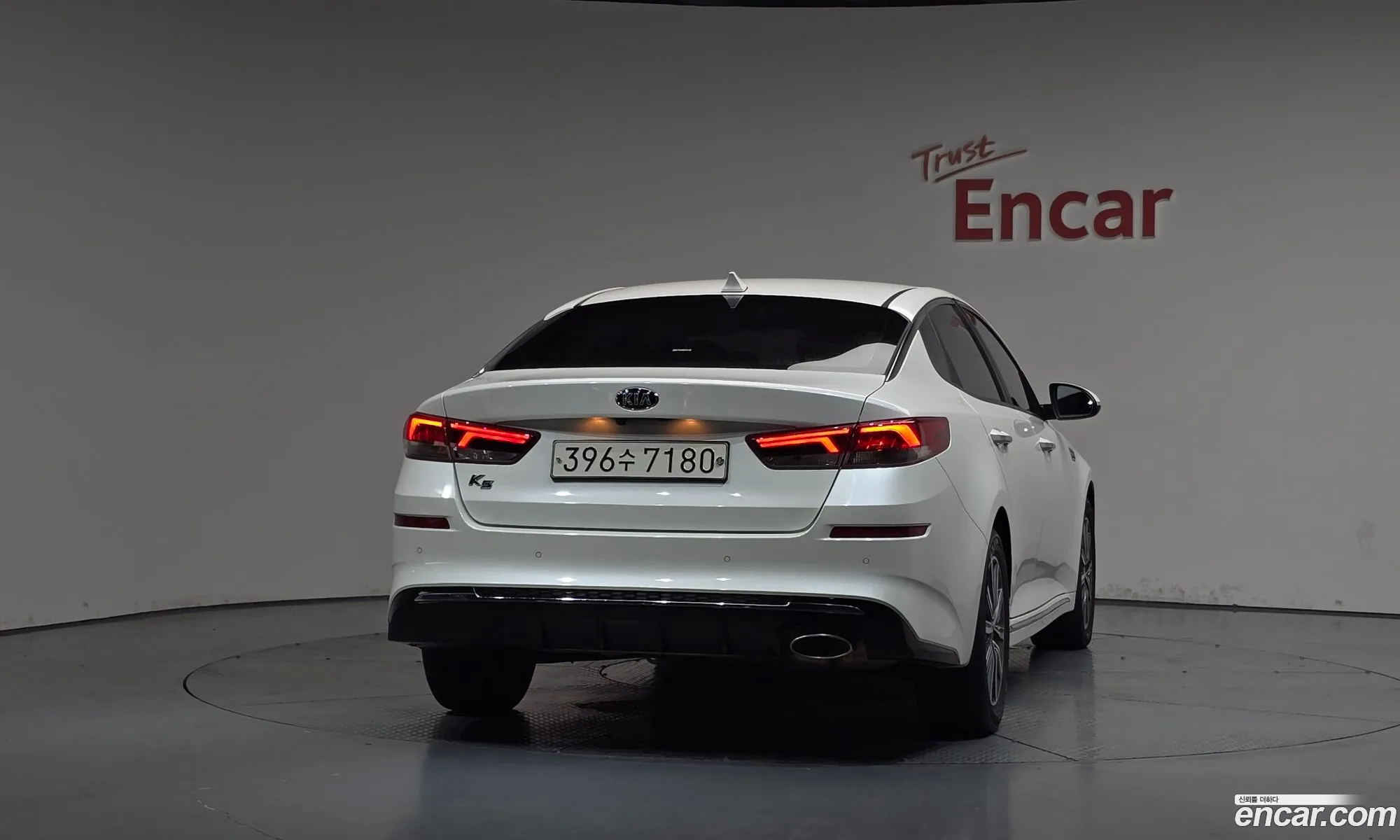 Kia K5 2019 — 4