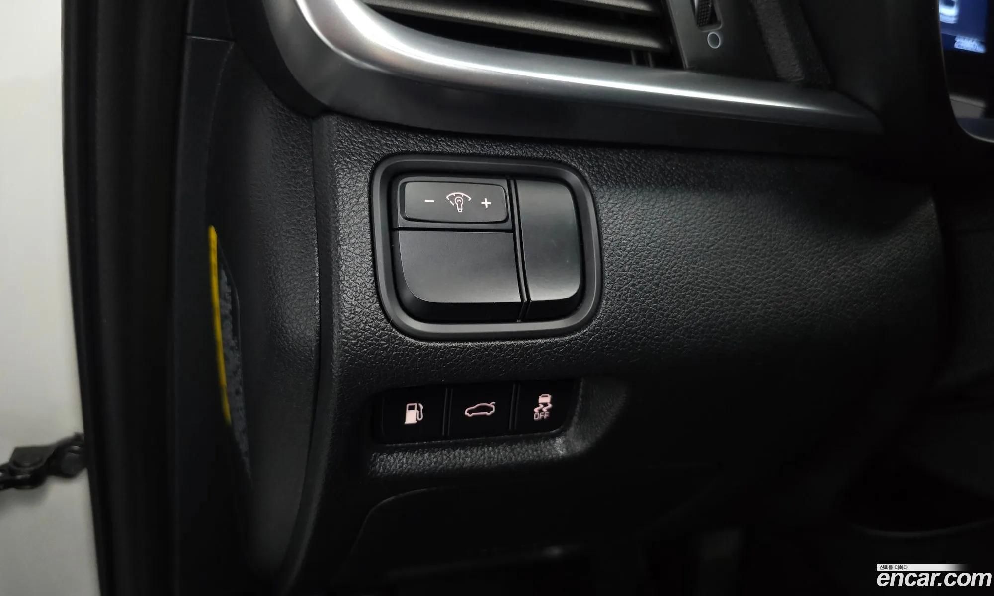 Kia K5 2019 — 28