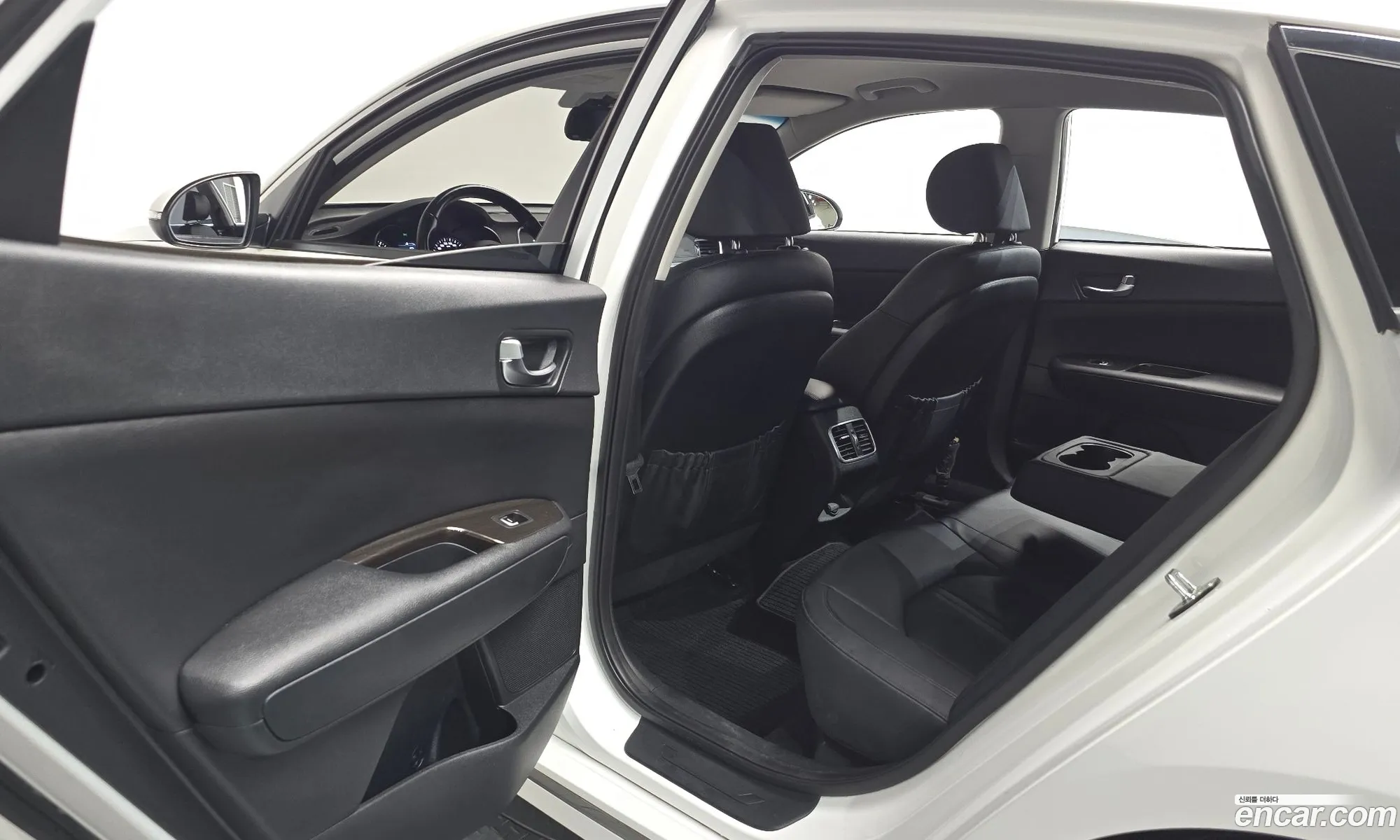 Kia K5 2019 — 15