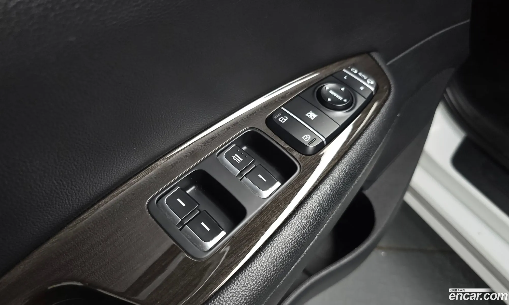 Kia K5 2019 — 12