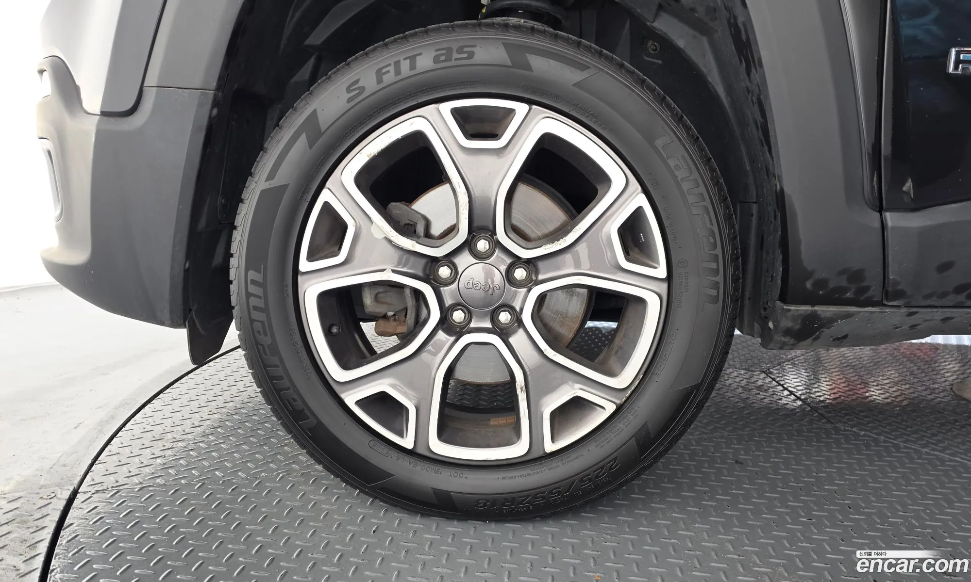 Jeep Renegade 2017 1C4BU0000HPG00537 — 9