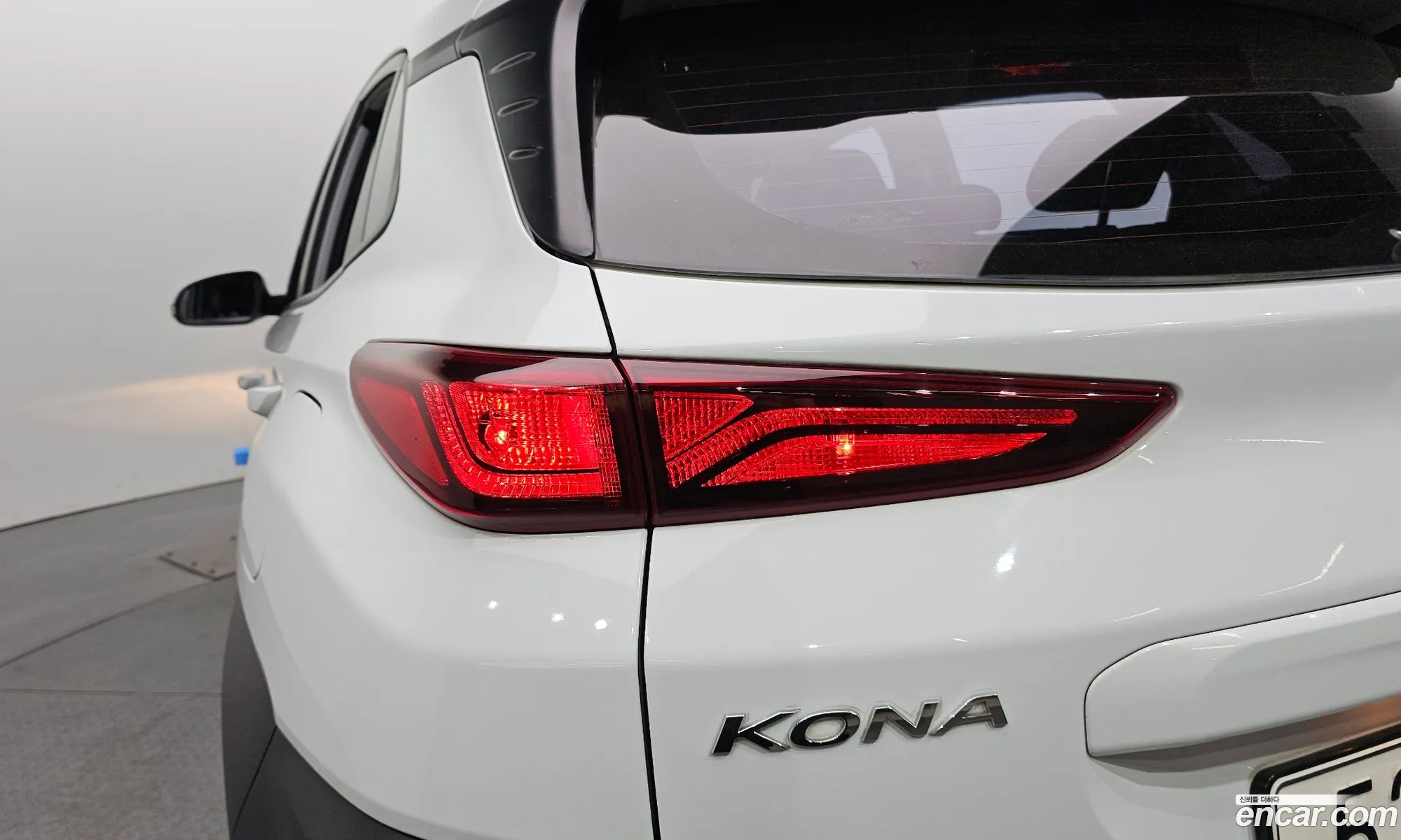 Hyundai Kona 2017 — 28