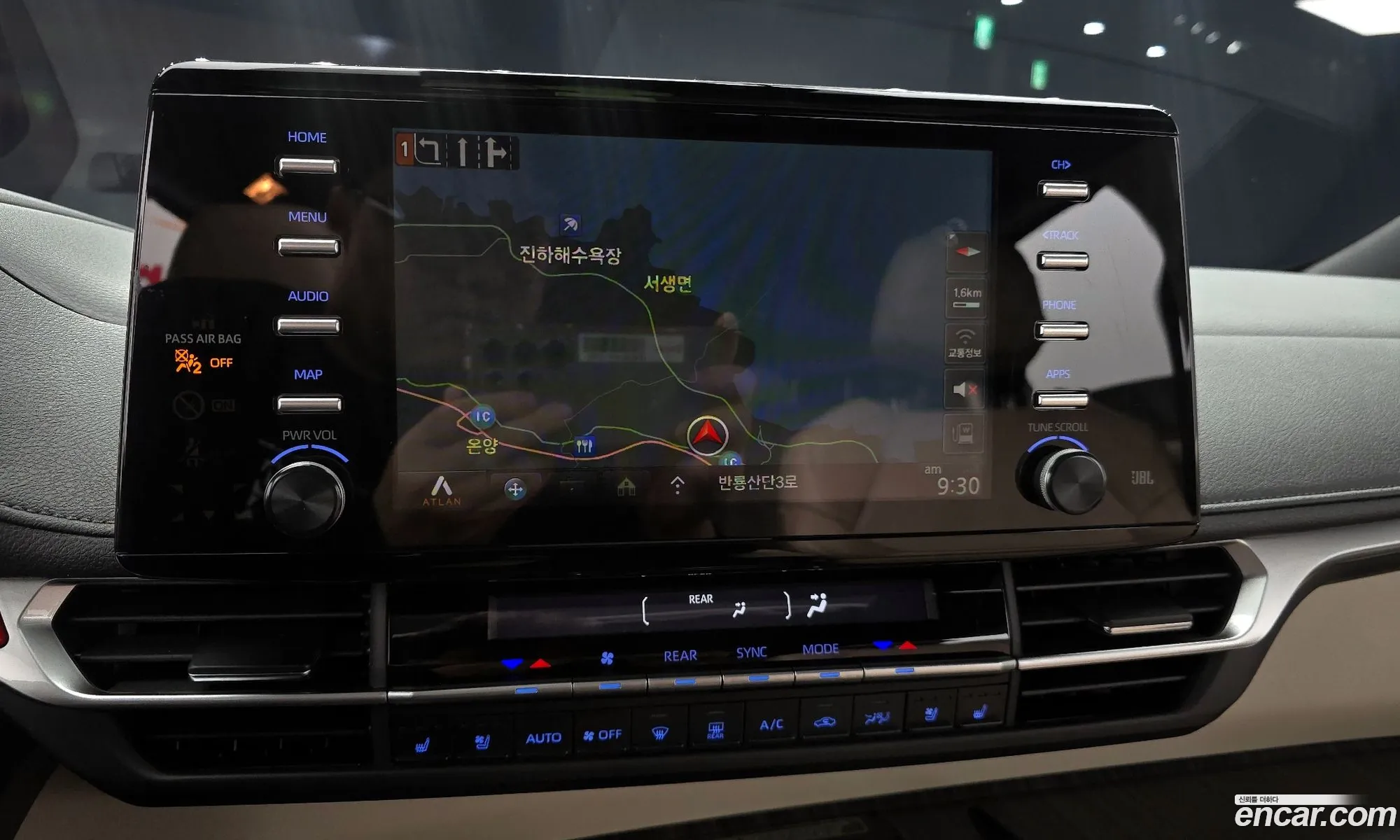 Toyota Sienna 2023 5TDGRKEC2PS150167 — 18