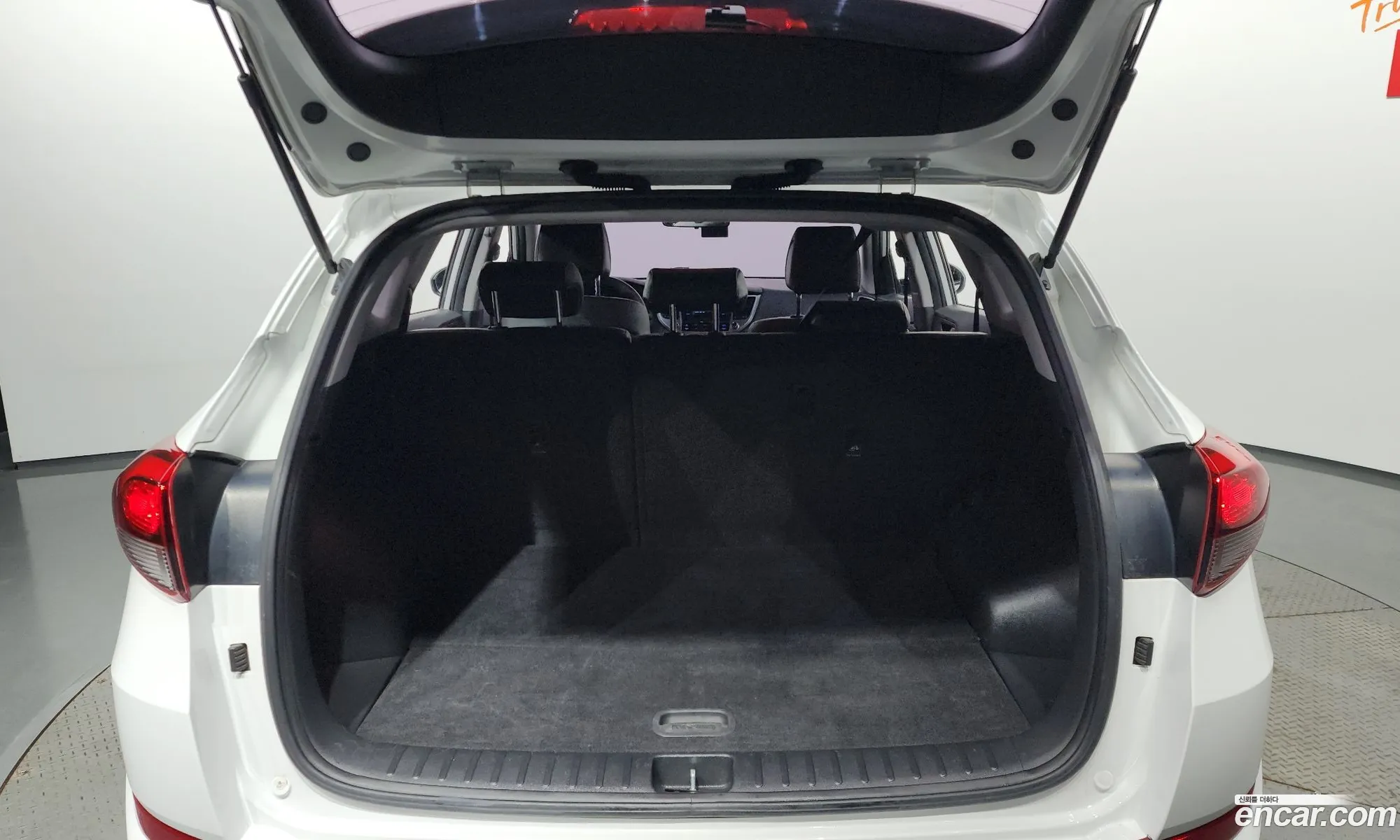 Hyundai Tucson 2018 — 19