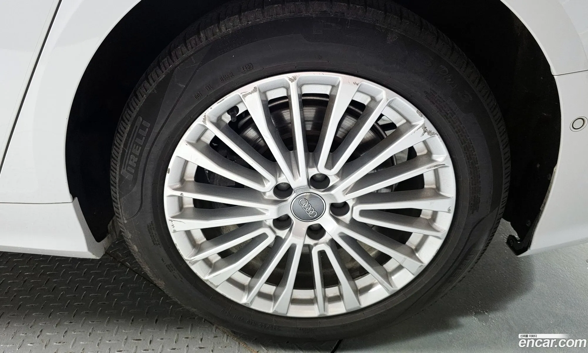 Audi A6 2021 WAUZZZF21MN005918 — 18