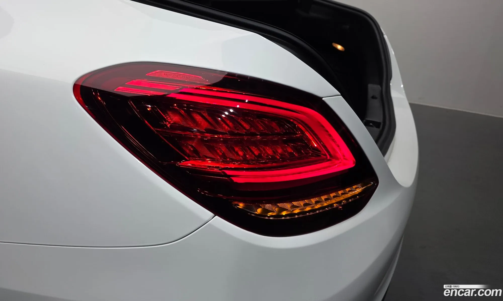 Mercedes-Benz C-Class W205 2019 — 16