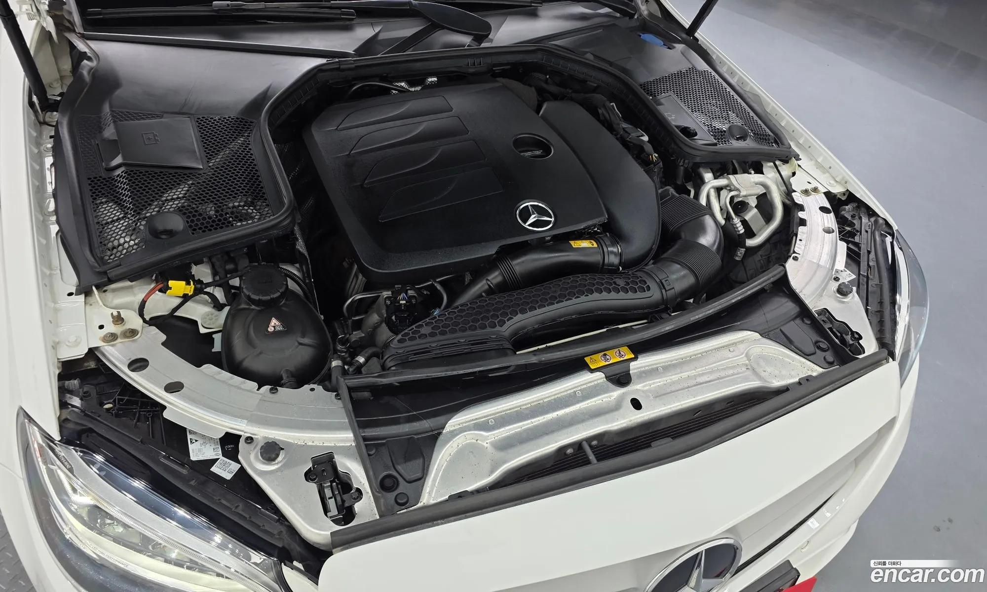 Mercedes-Benz C-Class W205 2019 — 17